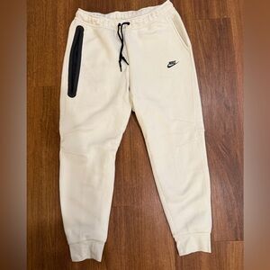 Nike Joggers